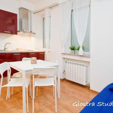 Giostra Studio Flat Trieste Bagian luar foto